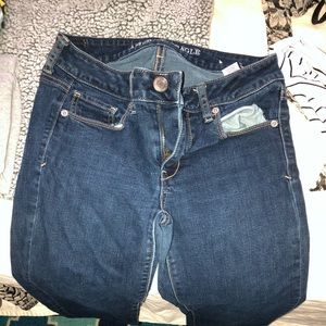 american eagle jeans size 4 (super skinny stretch)